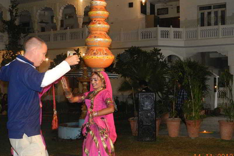 Отель Jaipur Darbar Экстерьер фото