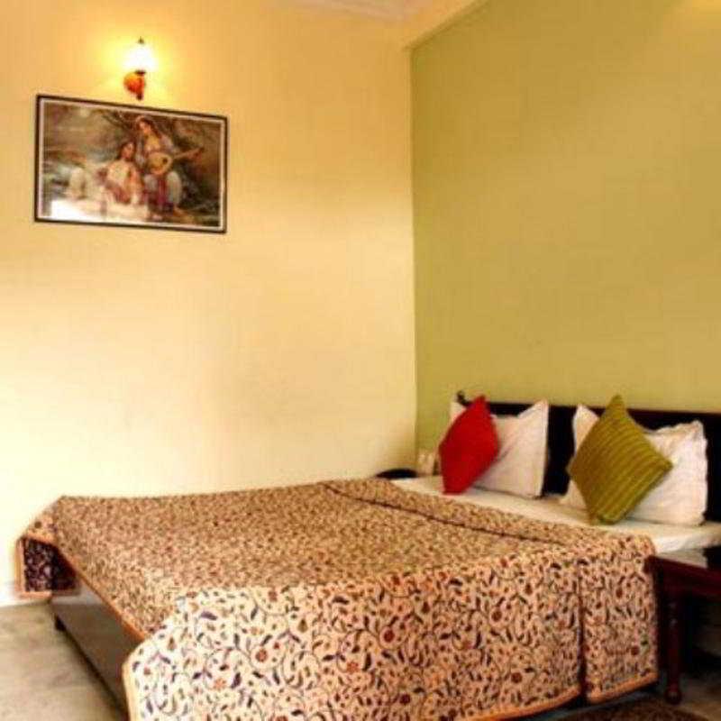 Отель Jaipur Darbar Экстерьер фото